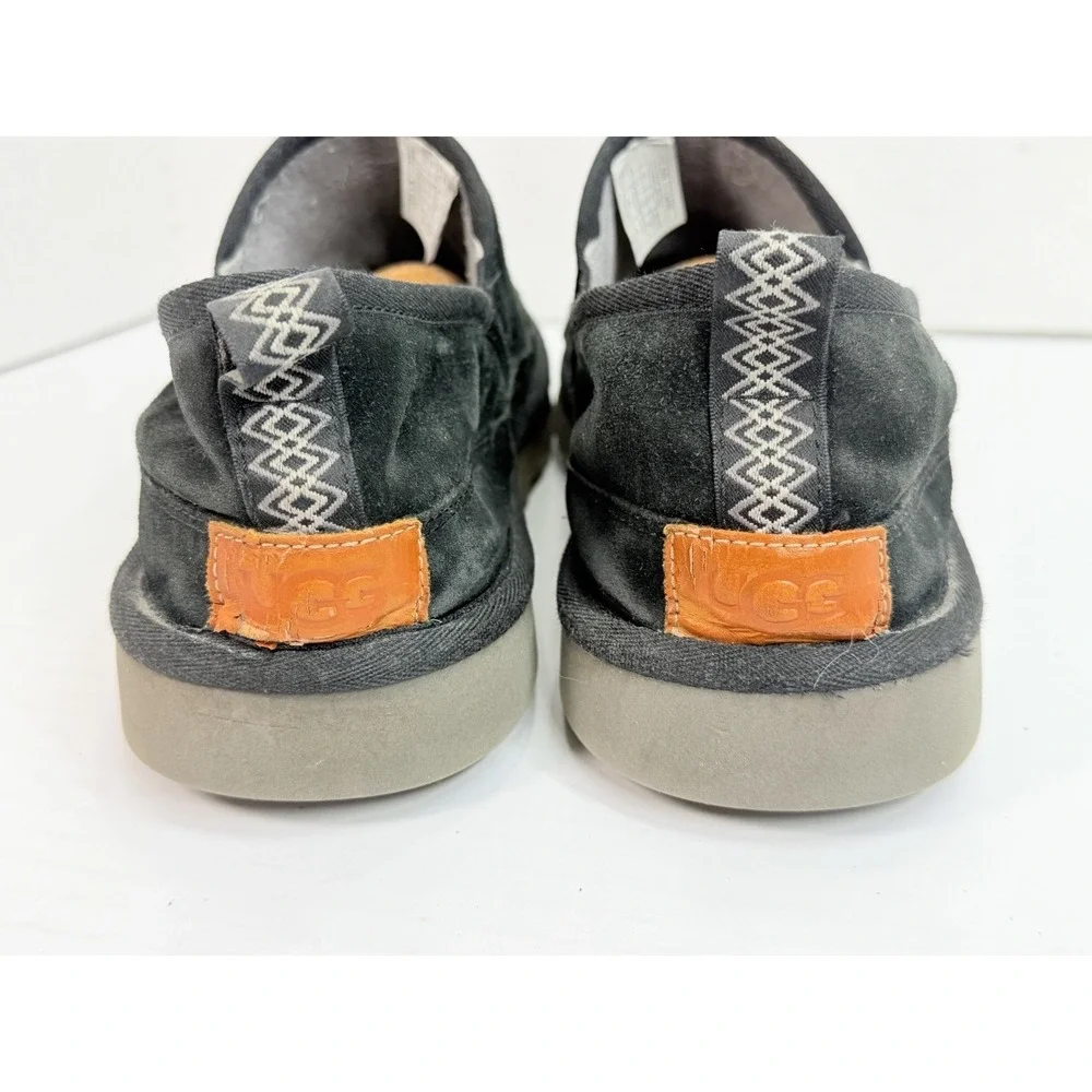 UGG Romeo Black Suede Sheepskin Slip‎ On Slippers Men's Size 12 1113455
